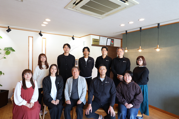 【求む！】施工管理経験5年以上で35万円～★前職給与保証★土日完全休み★直行直帰可◎ イメージ1