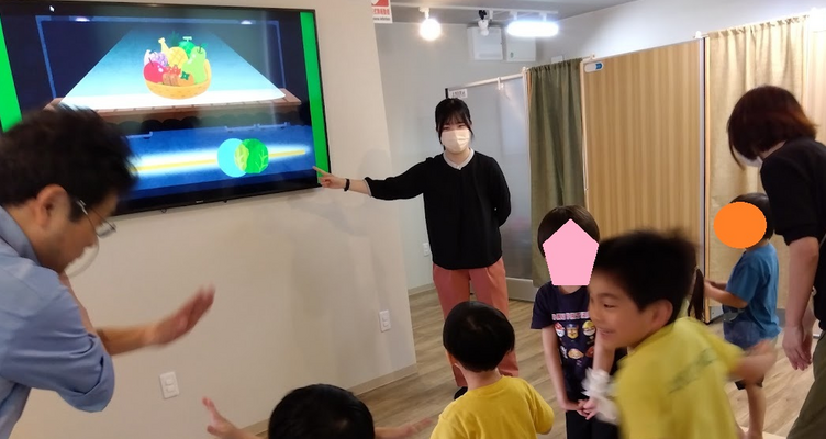 児童デイの指導員◎女性活躍中！／未経験・運転免許のみ！家事都合休みOK！残業ゼロ！社会保険完備！ イメージ1