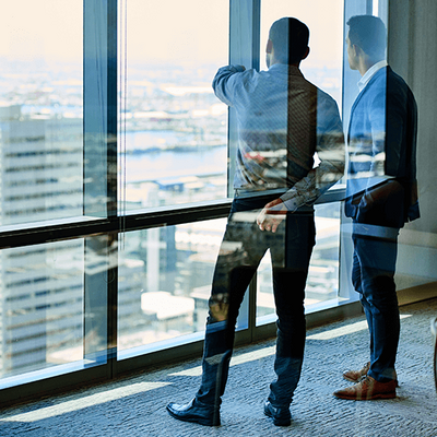 【公的機関】健全な社会づくりを支える、試験関連の事務スタッフ◆年休125日｜残業月5H以下｜団体職員 イメージ1