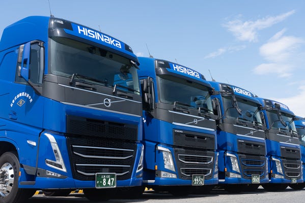 年収600万程度可能／ウイング比率6割超／トレーラードライバー イメージ1