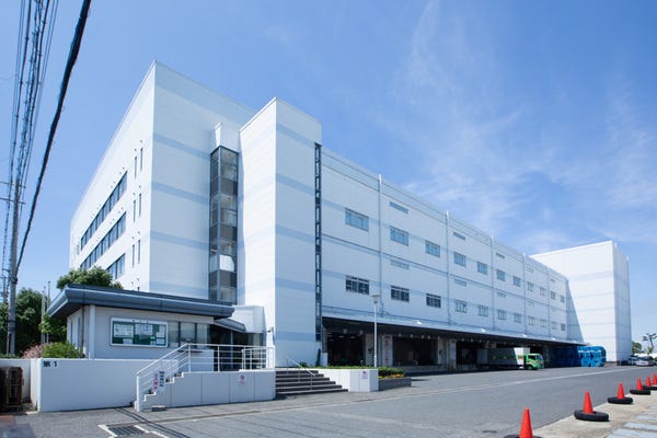 自社システムのエンジニア（未経験歓迎）◆全員が未経験出身／創業112年の安定企業／AI技術の活用も イメージ1