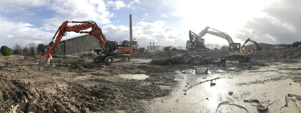 解体工事スタッフ◎未経験でも月給26万～／賞与あり／社宅あり／資格取得支援あり イメージ1