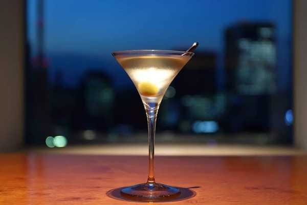 カフェスタッフ　未経験者歓迎　世界各国のお客様に会える！ イメージ1