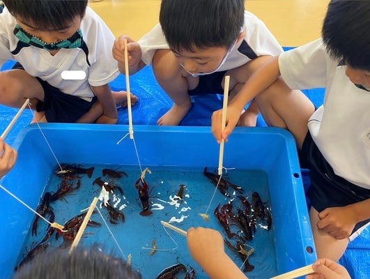 【未経験歓迎】移動水族館イベント運営★子どもたちに笑顔と感動を届ける仕事｜月給30万円～ イメージ1