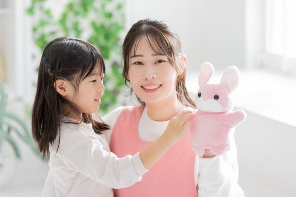 【週1～・資格を活かせる・高時給】ベビーシッター・産後ケア／好きな時間に働ける平均時給2,200円～ イメージ1