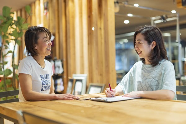 ピラティススタジオ運営スタッフ★働きながら健康に！シフト制で自由にお仕事♪マネージャー候補優遇！ イメージ1