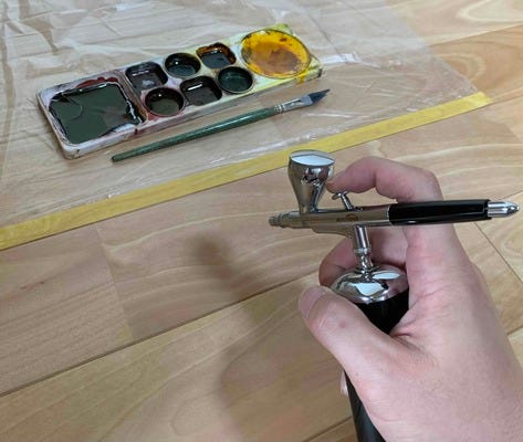 自分のペースで技術を磨くリペア作業員 イメージ1