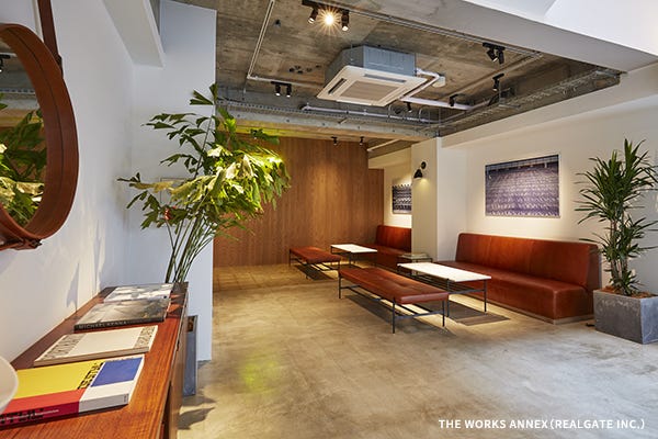 カラコンECショップの運用スタッフ&nbsp;公式SNSもお任せ&nbsp;受注処理/企画/SNS/データ分析など イメージ1