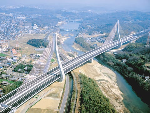 【全国転勤できる方、必見！】施工管理の経験者募集　◎帰宅旅費支給｜生活費をグッと抑えてゼイタクも♪ イメージ1