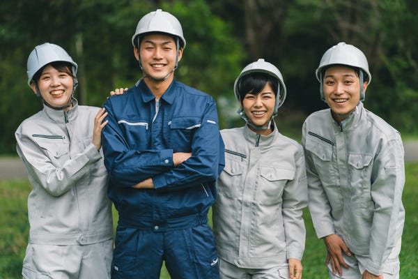★中型または大型免許必須／従業員の送迎バス運転手／朝夜セットの週2～3日勤務 イメージ1