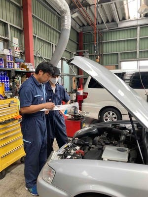  【残業ほぼゼロ／年休118日】未経験から始める自動車整備士！賞与年3回＆資格取得は全額支援 イメージ1