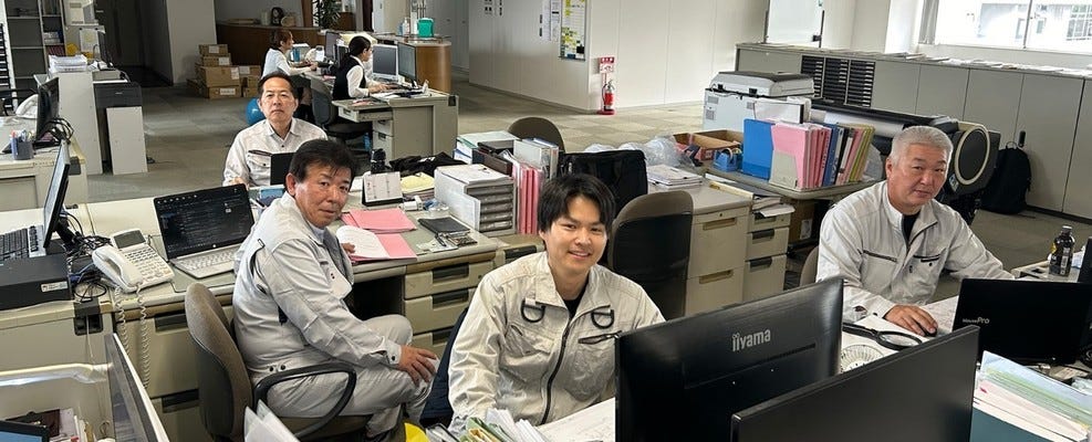 現場管理スタッフ（未経験歓迎）◆工事の工程管理を担当／完全週休2日／年間休日124日／転勤なし イメージ1