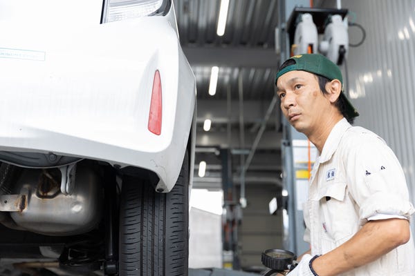 【残業ほぼナシ／日祝休み】自動車整備士／資格保持者歓迎！ブランクOK◎ イメージ1