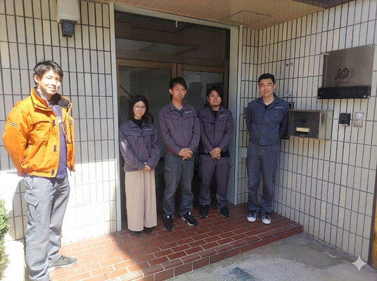 データ処理/安定業種！2～30代活躍！10連休有！ＰＣ得意な方！年休120日以上！月平均残業15h！ イメージ1