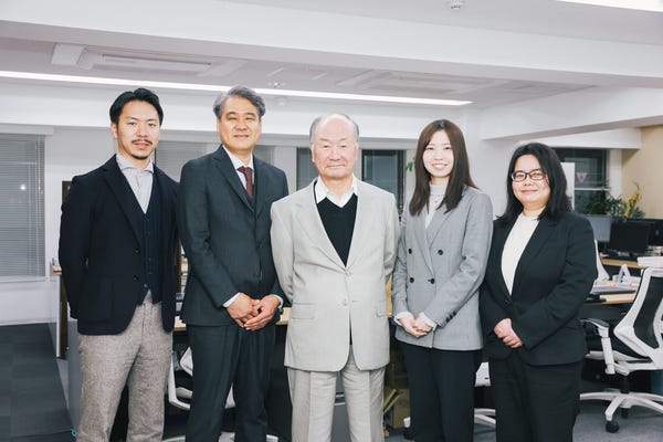 【月給27万～】経理経験者優遇◎/完全土日祝休＆定時退勤でプライベート充実 イメージ1