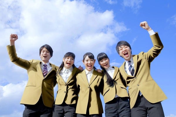 【不動産の営業事務】未経験歓迎！シフト要相談可能！横浜駅からアクセス抜群！ イメージ1