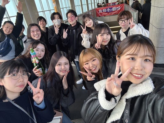SNS×AI活用のWEBマーケティング！リモート勤務可！未経験者OK！綺麗なオフィスでお仕事！ イメージ1