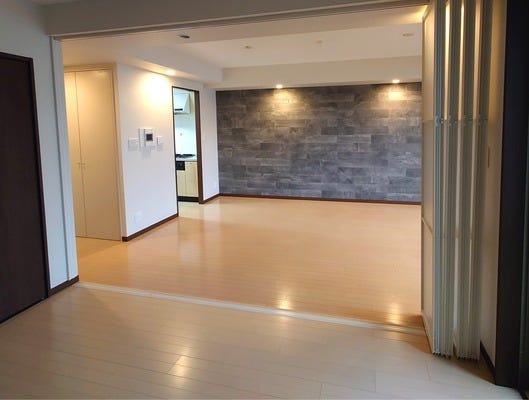 【リフォーム提案】未経験OK✨／年休120日★先輩同行から安心スタート★賞与・インセン有／若手活躍中 イメージ1