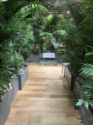 イベント舞台裏を支える事務サポートスタッフ/未経験歓迎/朝はゆっくり10時始業/平日のみ/駅チカ イメージ1