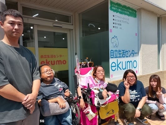 【ホームヘルパー】利用者様の自分らしい生活を支える。心からの感謝が返ってくる。★月収30万円以上も可 イメージ1