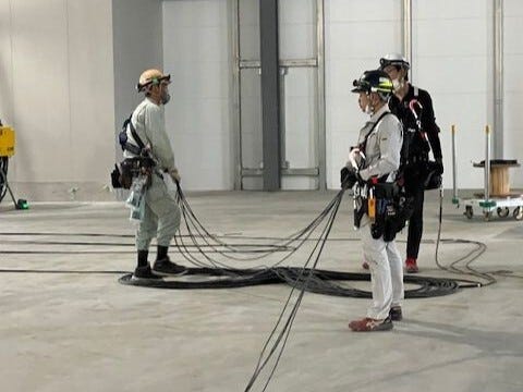 【配管経験者歓迎】月収40万円～直行直帰OK／自由度高めの電気工事士 イメージ1