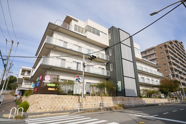 訪問介護スタッフ★賞与4ヶ月分／未経験者半数以上／身体介護少なめ／頑張りは給与に反映 イメージ1