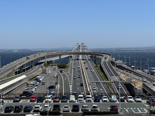 【今すぐ応募】未経験OK！黄色い作業車で安全な高速道路を守るシゴト イメージ1