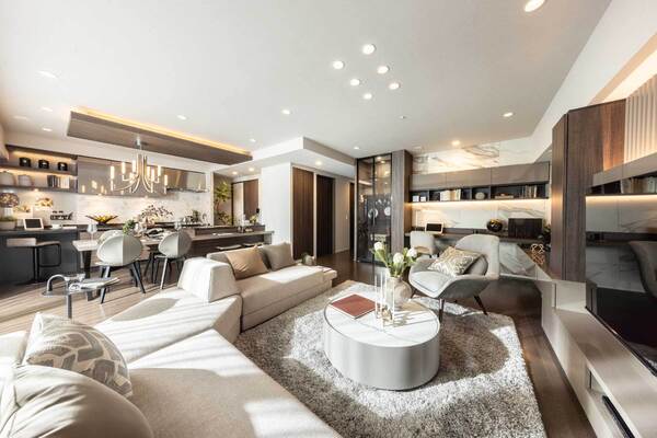 モデルルームの案内スタッフ◆残業月10ｈ／年休120日／未経験入社9割 イメージ1