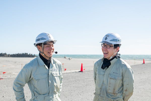 【未経験歓迎】残業少なめ＆社員想いの社風！チームで進める現場スタッフ（年収390万円も可能） イメージ1