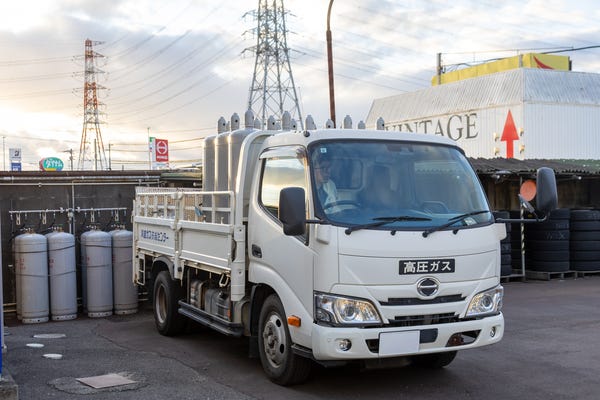未経験から国家資格も取得できる！景気に左右されない、安定企業で地域を支えるインフラのプロへ イメージ1