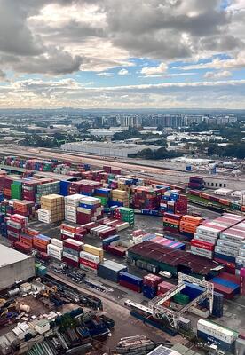 ◎未経験OK／完全土日祝休み／服装自由／駅チカ イメージ1