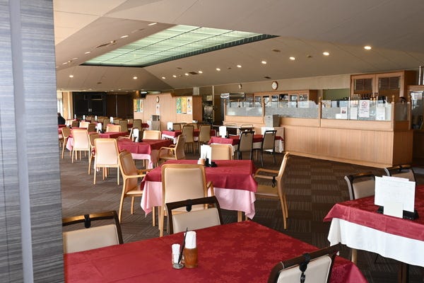 ゴルフ場内レストランの【調理師（料理長候補）】◆経験者優遇／月給30万円～／裁量あるポジションです！ イメージ1