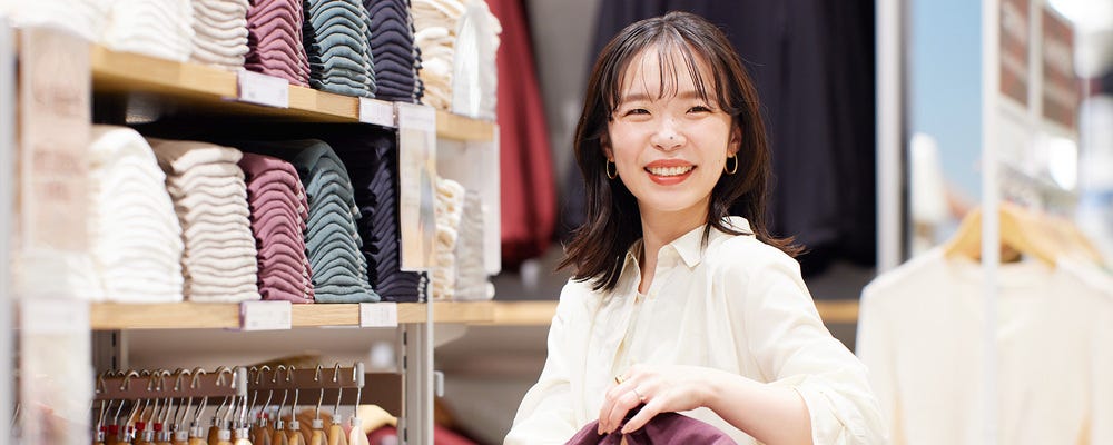 ユニクロの店舗運営スタッフ（京都から転居を伴う転勤なし）◎一度やってみようの風土／まっさらな意見歓迎 イメージ1