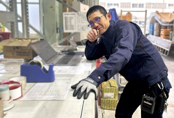 倉庫管理（経験者募集）月給41万円～／現場を支え、感謝されるリーダー職！資格取得支援も充実 イメージ1