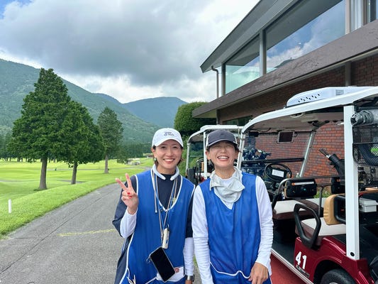 ＼日給最大16,000円／箱根のゴルフ場でキャディ募集♪未経験OK イメージ1
