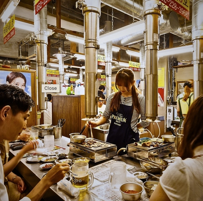 上野・韓国焼肉の新店店長｜月給30万～＋利益還元｜一生懸命な人が報われる店をつくりたい イメージ1