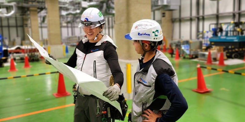 空調設備の工事スタッフ／完休2日！賞与実績4.5ヶ月分！&nbsp;チーム体制だから未経験でも安心！ イメージ1