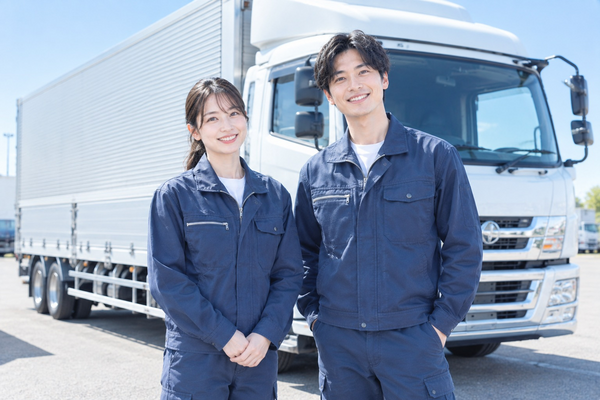 【大型トラックドライバー】雪印メグミルクグループの安定基盤◆カゴ台車で負担減＆シフト相談OK イメージ1