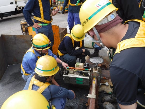 未経験大歓迎!鉄道保線作業員|有限会社先中軌道|京都府京田辺 未経験大歓迎!鉄道保線作業員|有限会社先中軌道|京都府京田辺