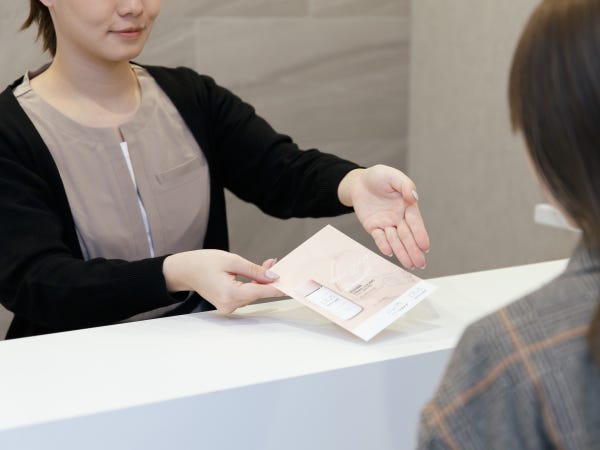 梅田院オープニングスタッフ|美容クリニックの看護師｜ZX-CLINIC｜大阪