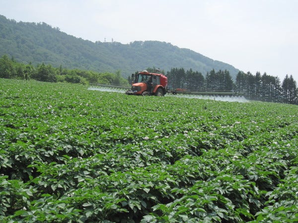 トラクターでの畑作作業|国立研究開発法人農業・食品産業技術総合研究機構種苗管理センター北海道中央農場後志分場|北海道虻田郡真狩村の求人情報 ...