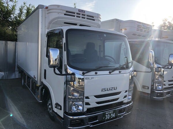 ルートドライバー（冷凍・チルド食品を配送）◇未経験歓迎／残業ほぼ 