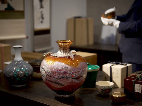 未経験から、アート・アンティーク・骨董品の鑑定士に｜株式会社緑和堂